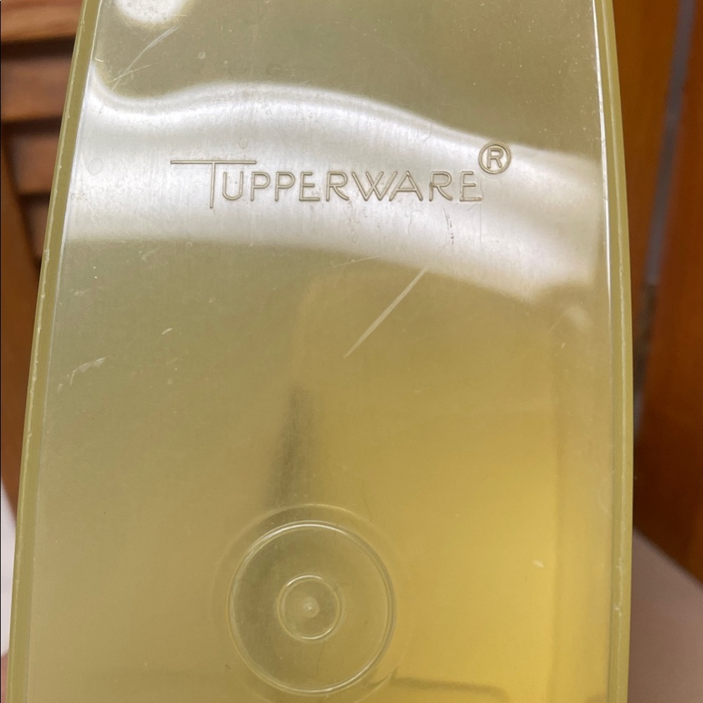 Tupperware Large Cereal Storage Container - Picture 2 of 16